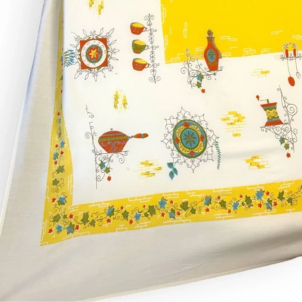 Vintage MidCentury French Cafe Kitchen Graphic Rectangular Tablecloth